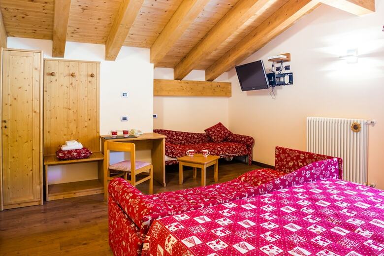 Hotel Albergo Punta Zerbion
