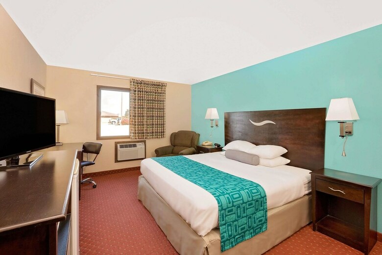 Hotel Howard Johnson By Wyndham Waterloo/cedar Falls