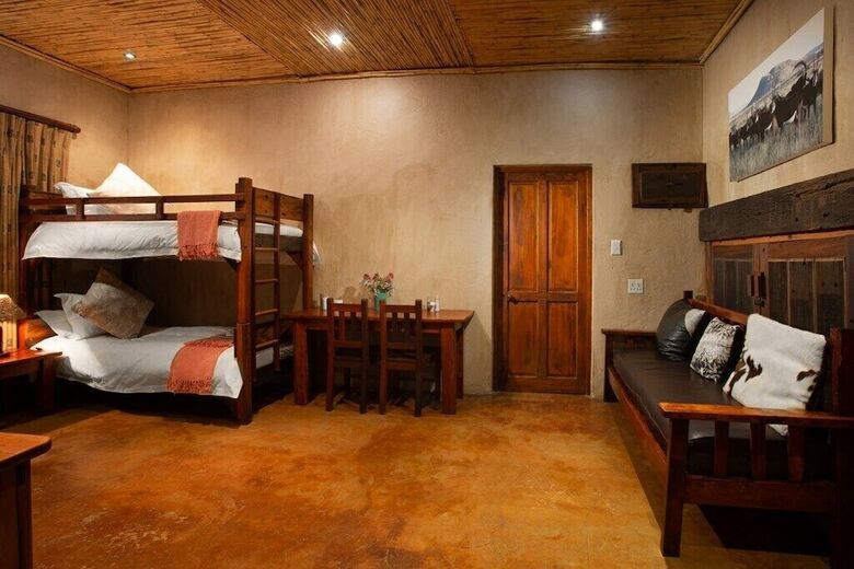 Hotel Gannabos Guest House