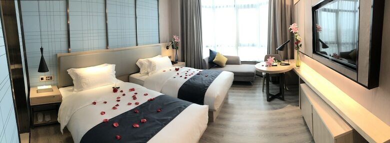 Zhenshang Hotel