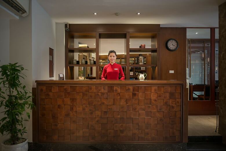Hanoi E Central Hotel