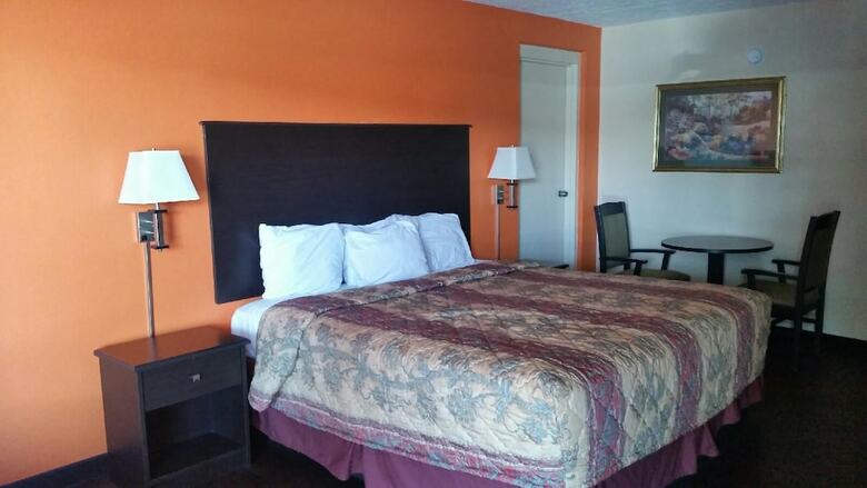 Motel American Inn