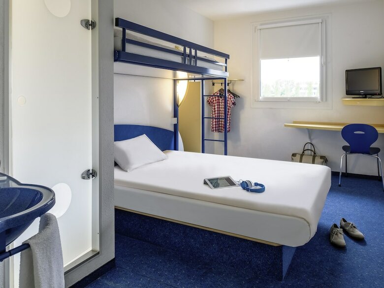 Hotel Ibis Budget Aachen Raeren Grenze