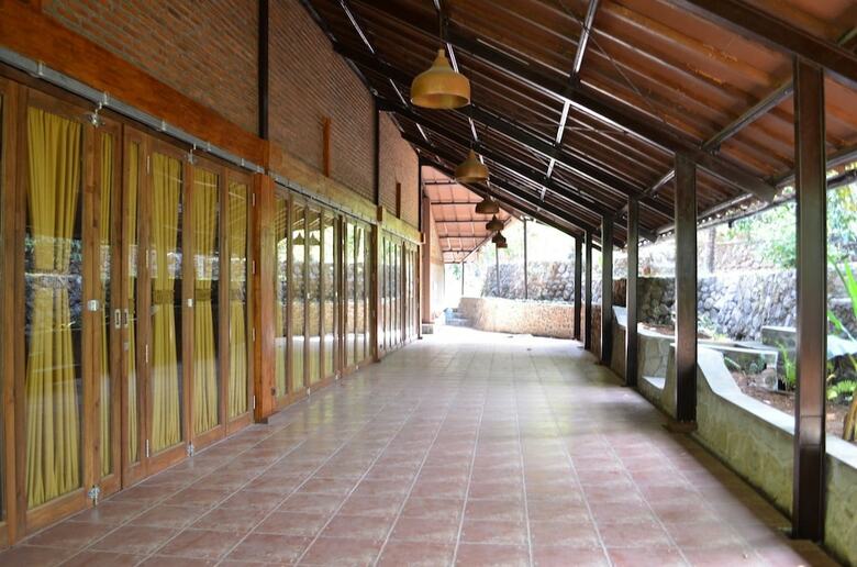 Hotel Hills Joglo Villa