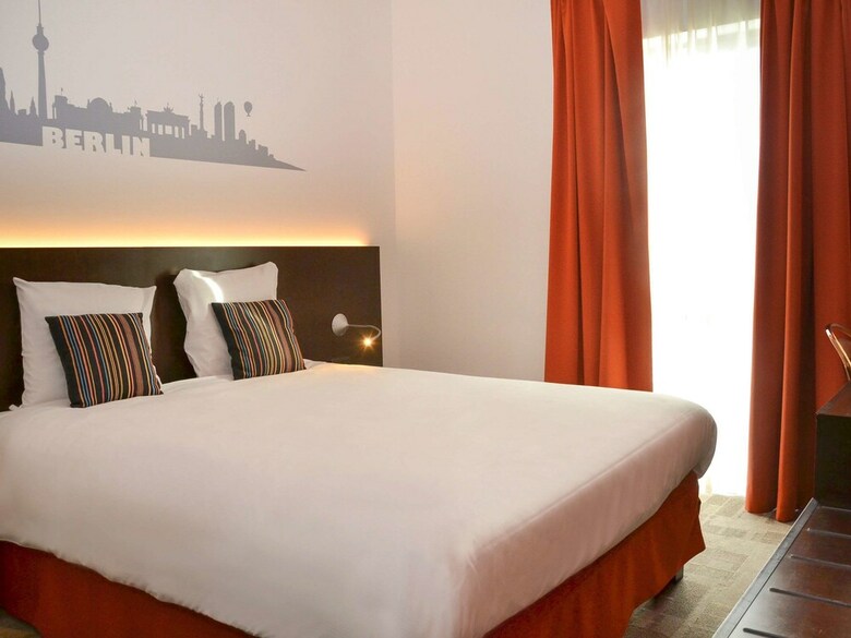 Hotel Ibis Styles La Louvi�re