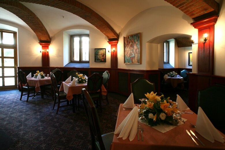 Hotel Paszkowka Palace