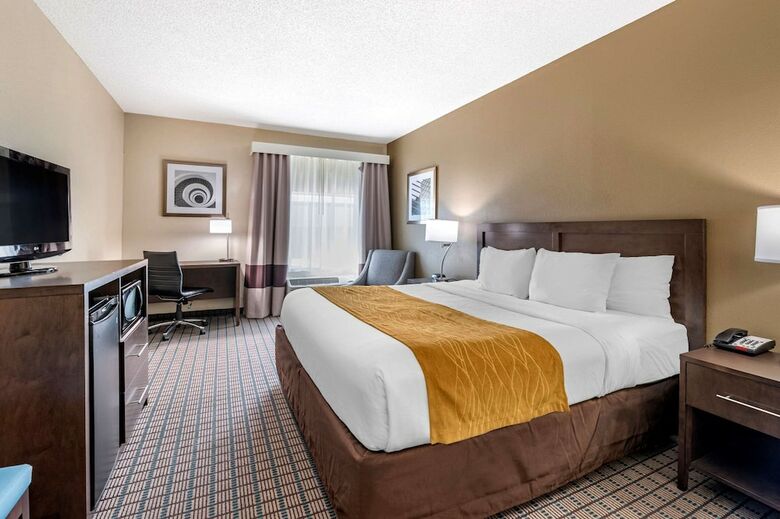 Hotel Quality Inn & Suites