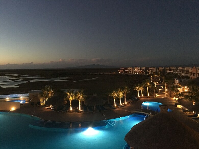 Aparthotel Laguna Shores Resort