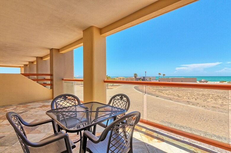 Aparthotel Laguna Shores Resort