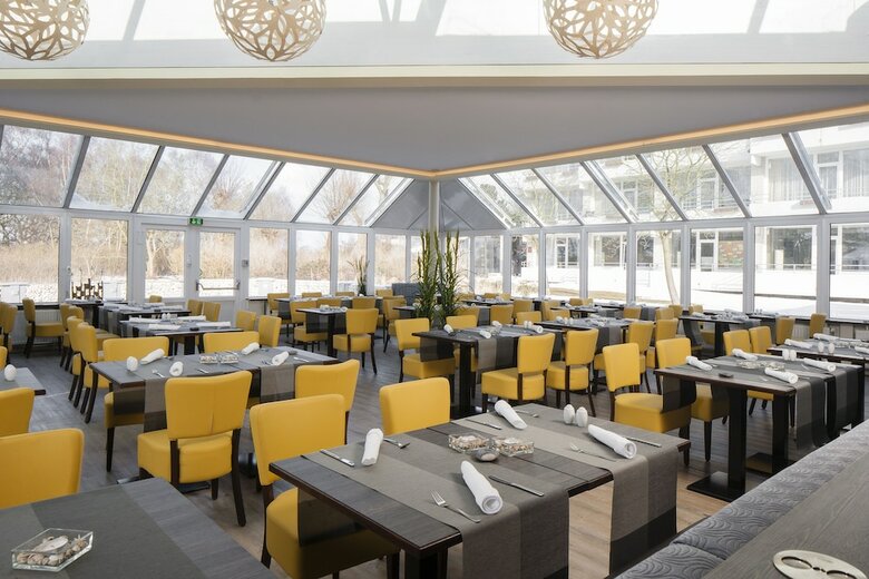 Strandhotel Weissenh�user Strand