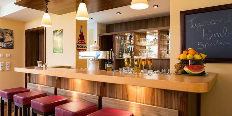 Thermenhotel Str�binger Hof Incl Therme Und Sauna