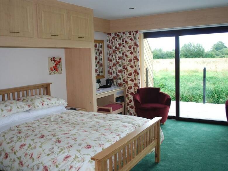 Bed & Breakfast Double-gate Farm