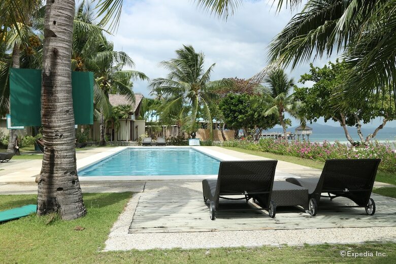 Villa Dos Palmas Island Resort & Spa