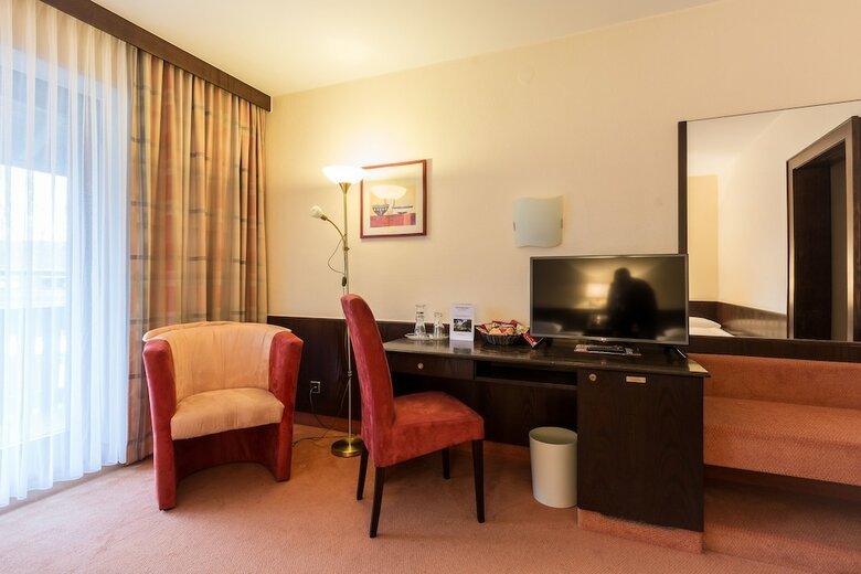 Parkhotel Frankfurt-r�dermark