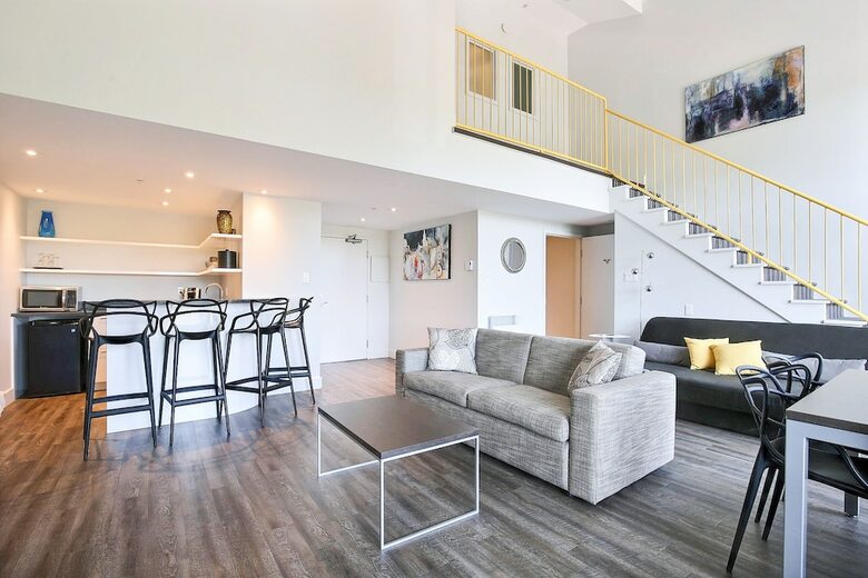 Hotel H�tel Suites Lac-brome