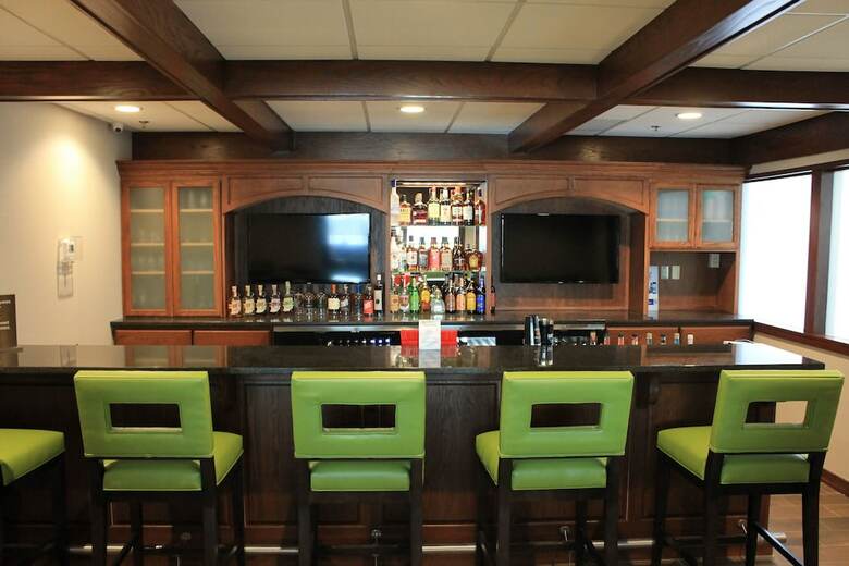 Hotel Wyndham Garden Fort Wayne