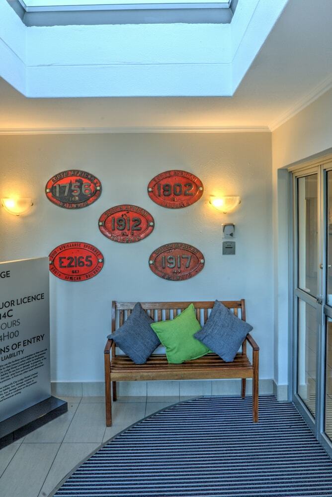 Hotel Road Lodge Germiston Lake
