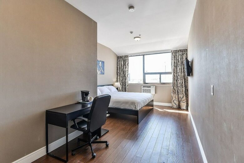 Nu Hotel Toronto