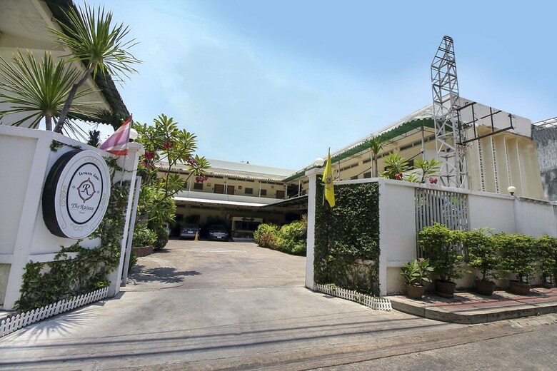 Oyo 905 Rajata Hotel