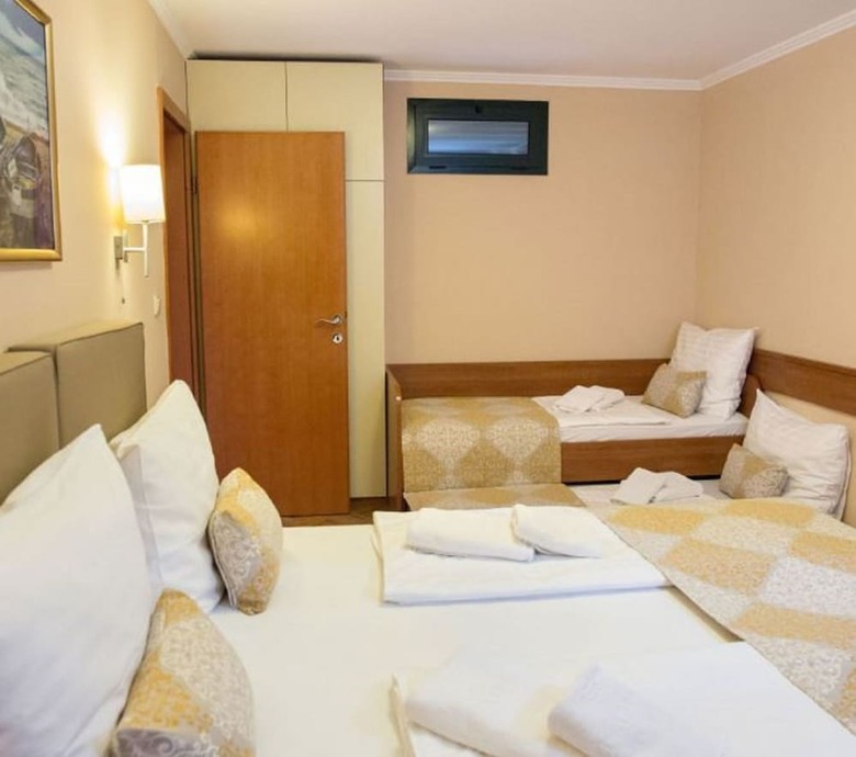 Hotel The Mediterranean Village San Antonio