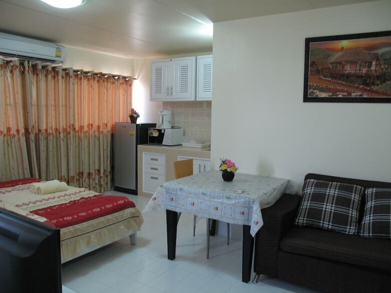 Sk Muangthongthani Apartment