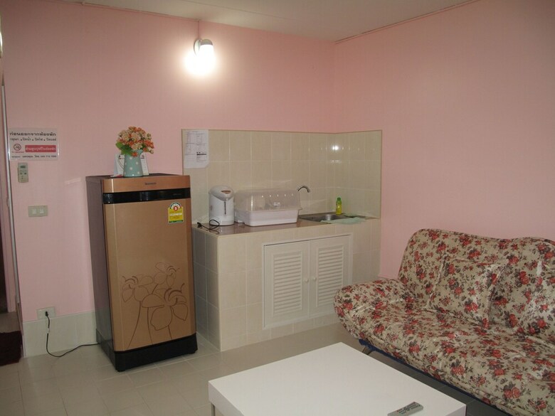 Sk Muangthongthani Apartment