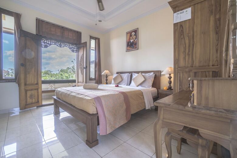 Hotel Ubud Sensasi Bungalows