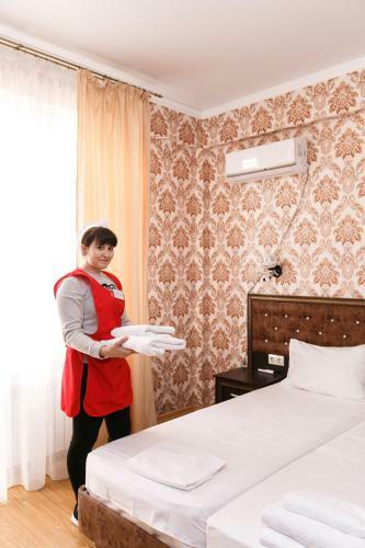 Hostal Hotel Kometa 2