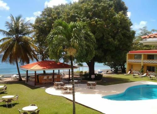 Sunset Shores Beach Hotel
