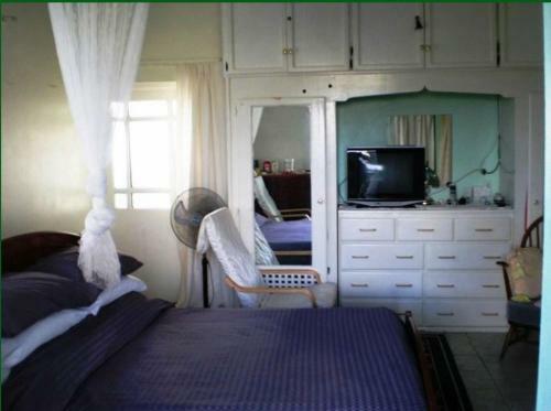 Hostal Crystal Heights Guest House