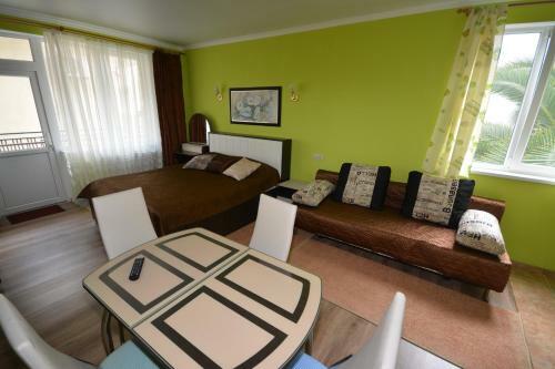 Hostal Gavan-adler Hotel