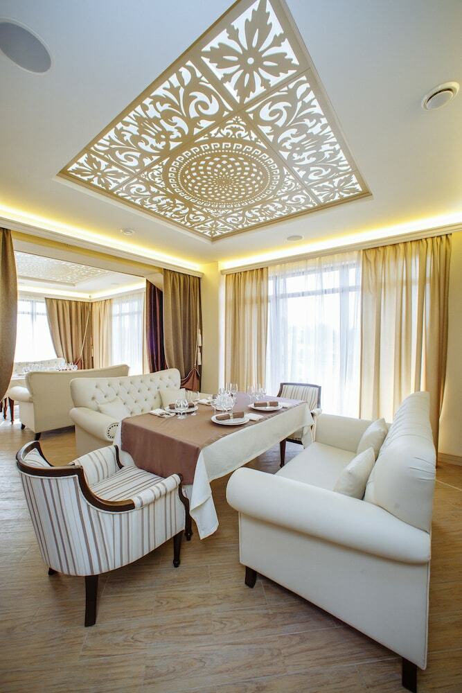 Bliss House Hotel