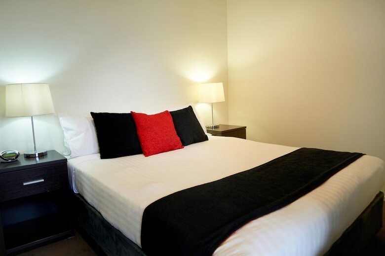 Aparthotel City Edge On Elizabeth