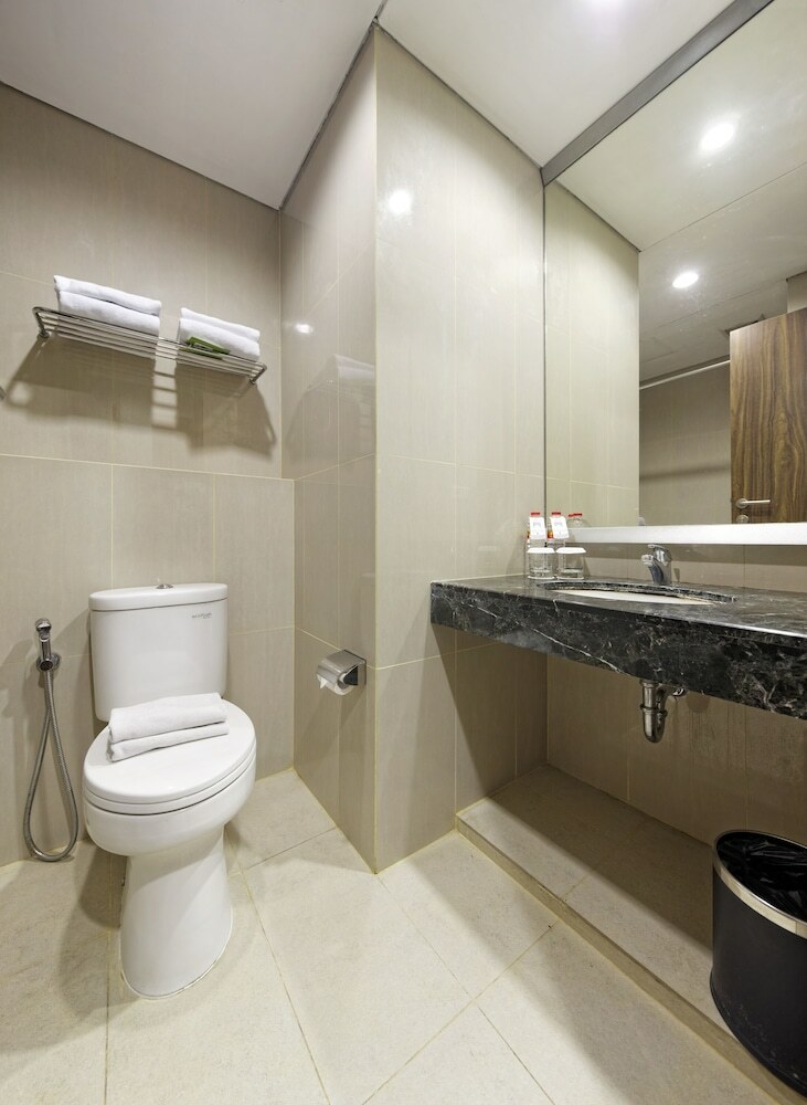 Atrium Premiere Hotel