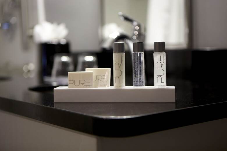 Aparthotel New Haven Village Suites