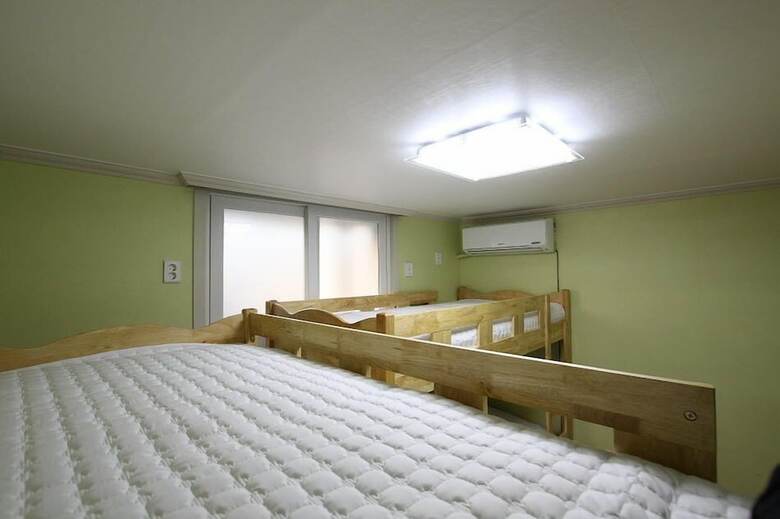 Hostal Namu Guesthouse