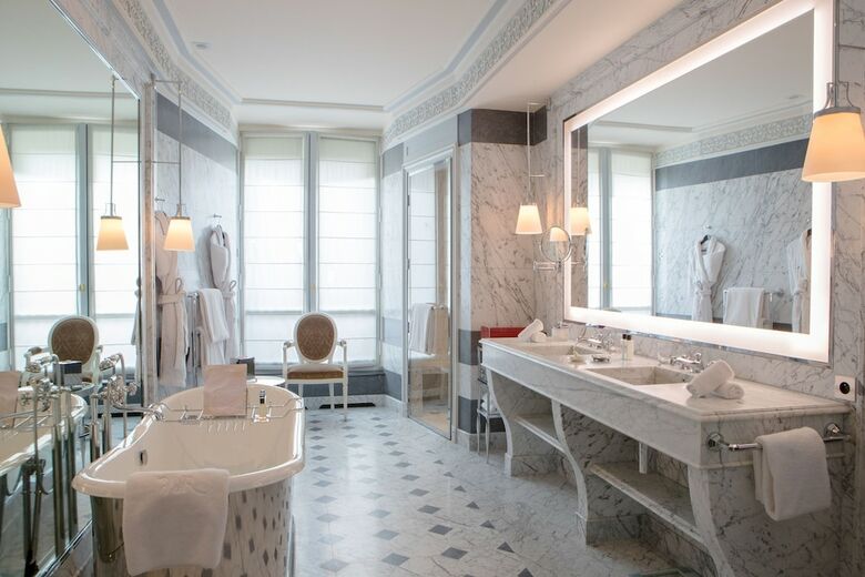 La Reserve Paris Hotel And Spa