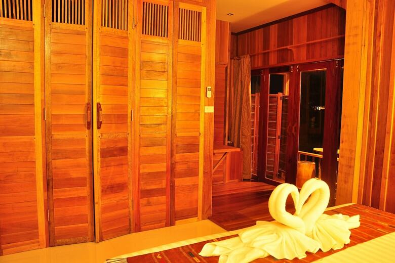 Cabana Vieng Tara Villa