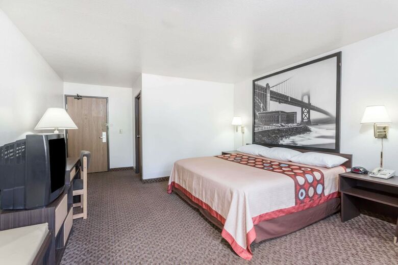Hotel Super 8 By Wyndham Prince Frederick