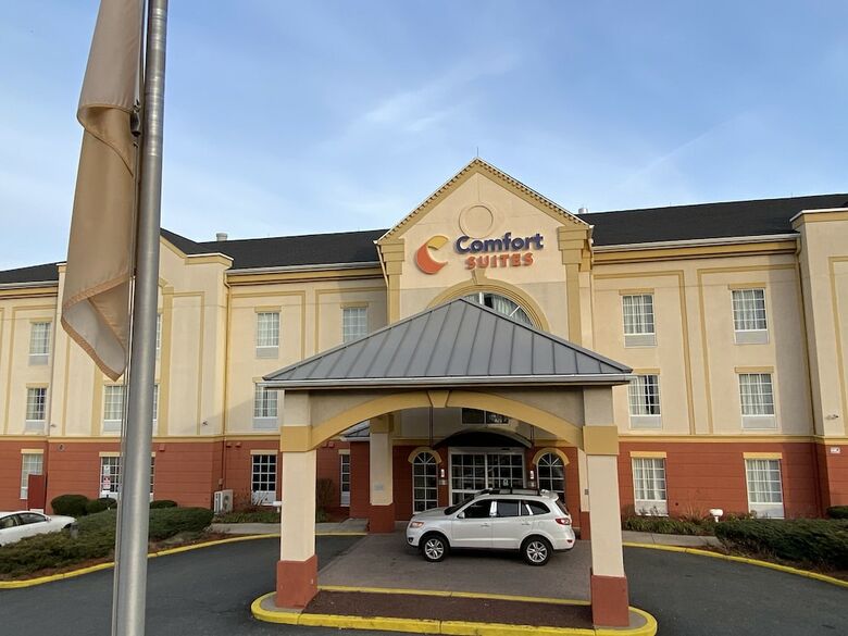 Hotel Comfort Suites Newark - Harrison
