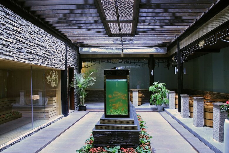 Chengdu Buddhazen Hotel