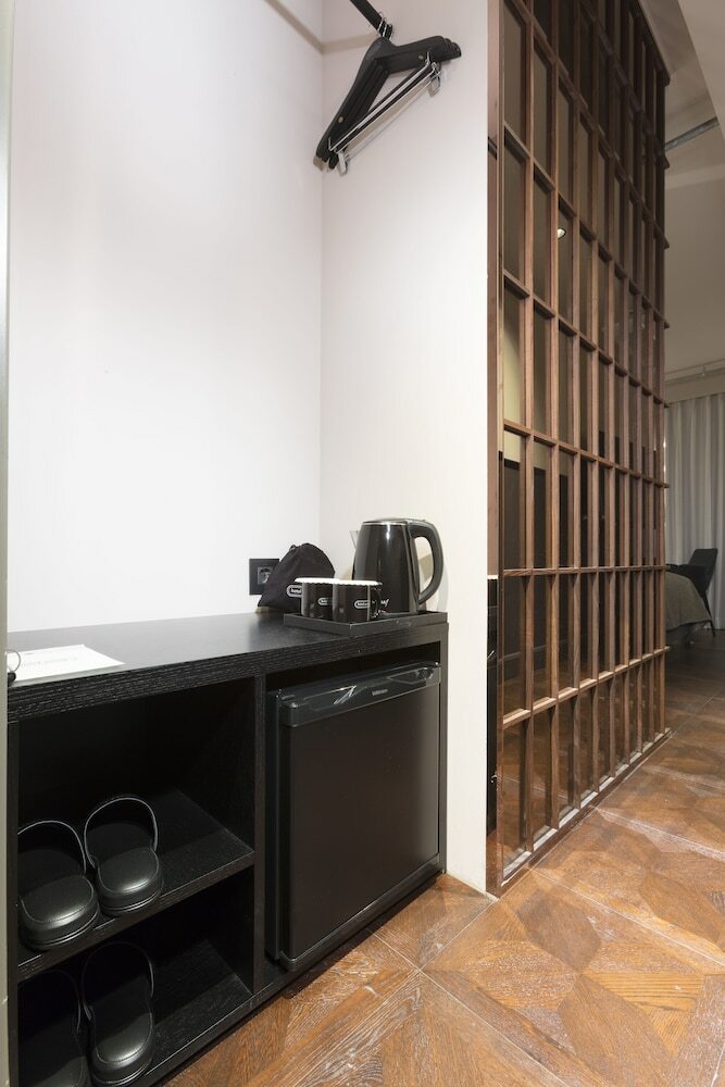 Mong Hotel