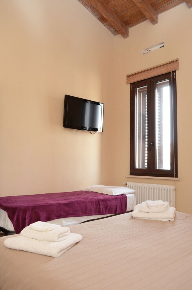 Verona Apartment Holidays