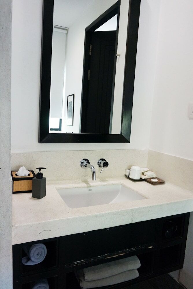 H&ofuro Hotel