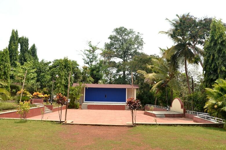 Hotel Farmagudi Hill Retreat