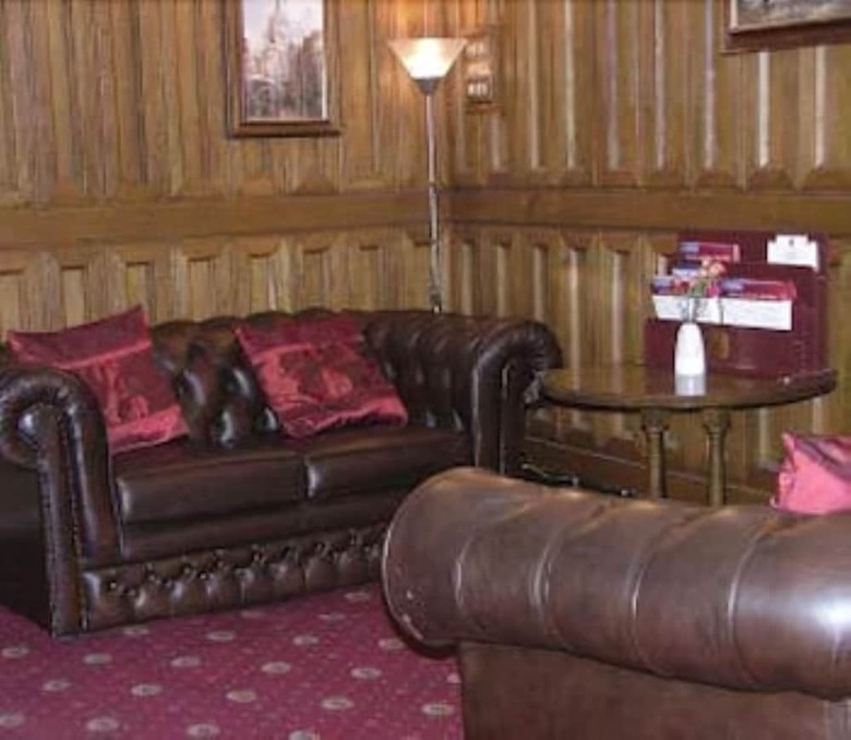 Hotel The Roebuck Inn