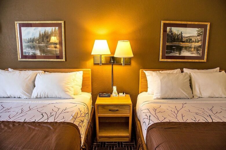 Hotel Americas Best Value Inn & Suites Detroit Lakes