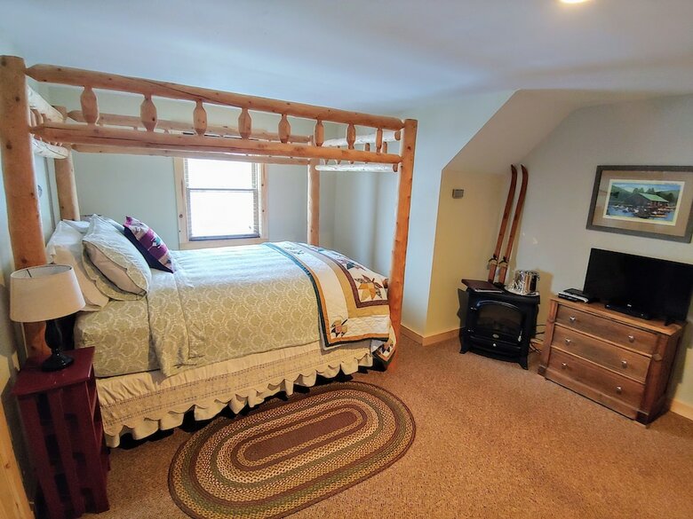 Greenwoods Bed & Breakfast Inn