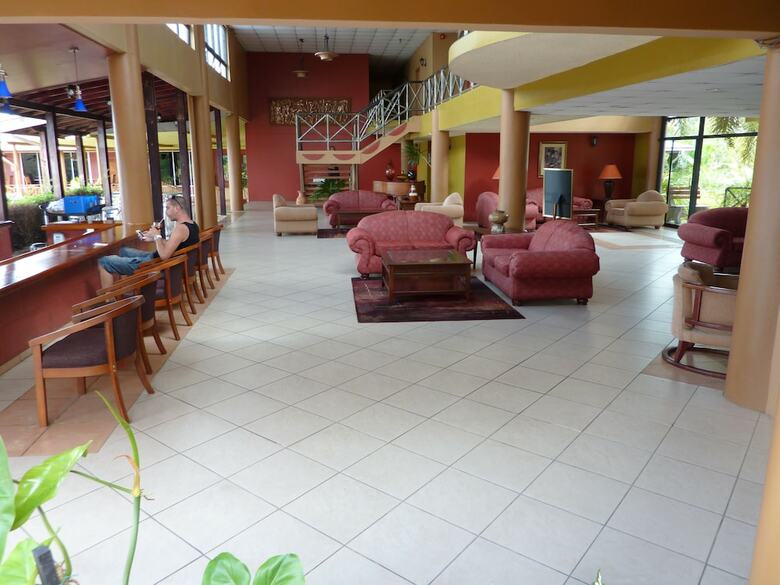 Cara Suites Hotel And Conference Centre