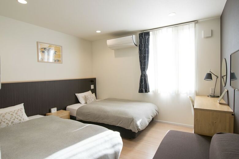Bed & Breakfast North Gate Inn Abira